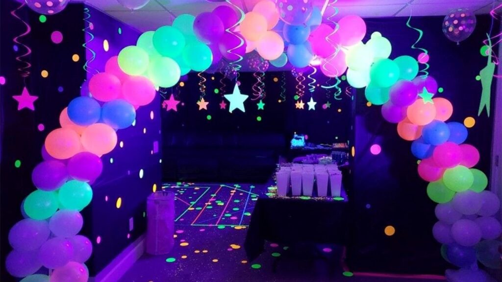 theme parties-balloon-decoration-chandigarh